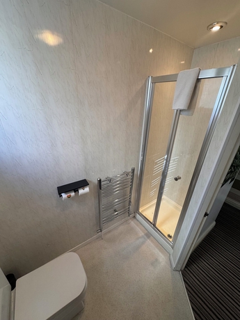 Imagen de la habitación del Hotel Delovely. Foto 8