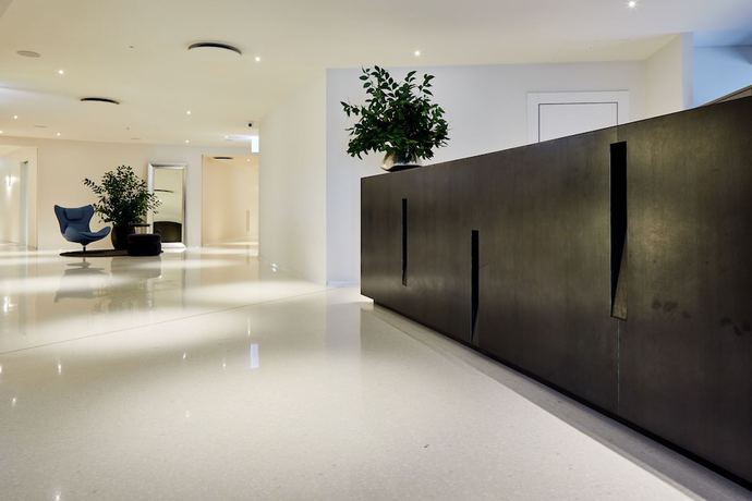 Imagen de los interiores del Hotel Delparco. Foto 19