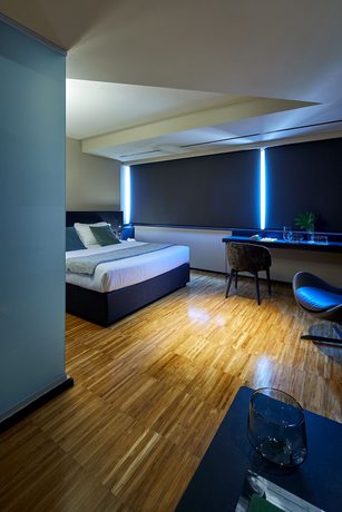 Imagen de la habitación del Hotel Delparco. Foto 16