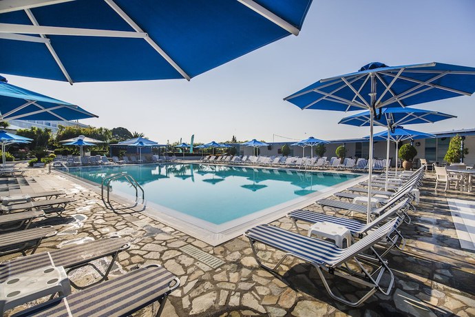 Imagen de la piscina del Hotel Delphi Beach - All Inclusive. Foto 19