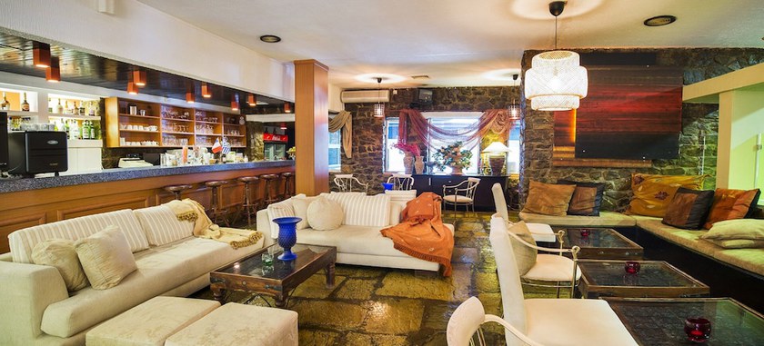 Imagen del bar/restaurante del Hotel Delphi Beach - All Inclusive. Foto 6