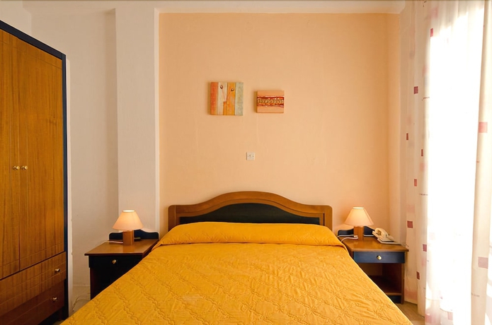 Imagen de la habitación del Hotel Delphi. Foto 8