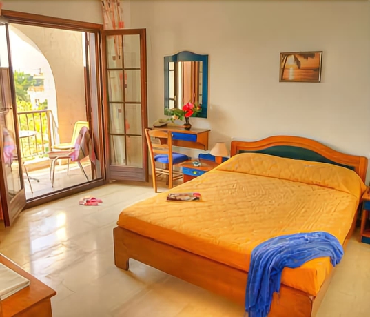 Imagen de la habitación del Hotel Delphi, Skopelos. Foto 7
