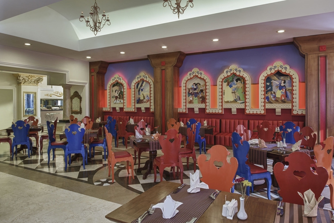 Imagen del bar/restaurante del Hotel Delphin Diva Premiere - All Inclusive. Foto 2