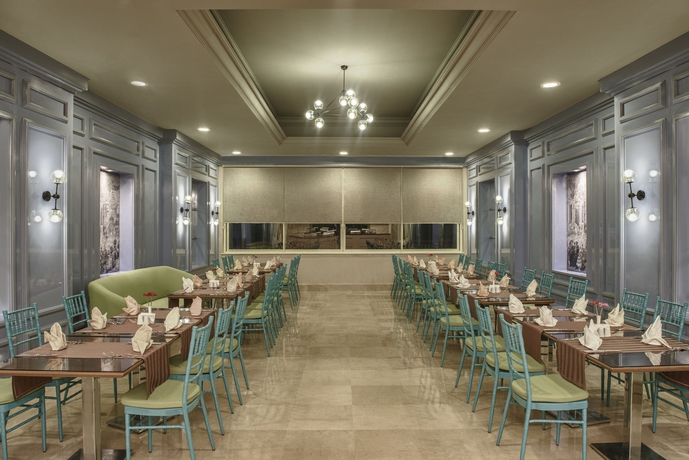 Imagen del bar/restaurante del Hotel Delphin Diva Premiere - All Inclusive. Foto 8