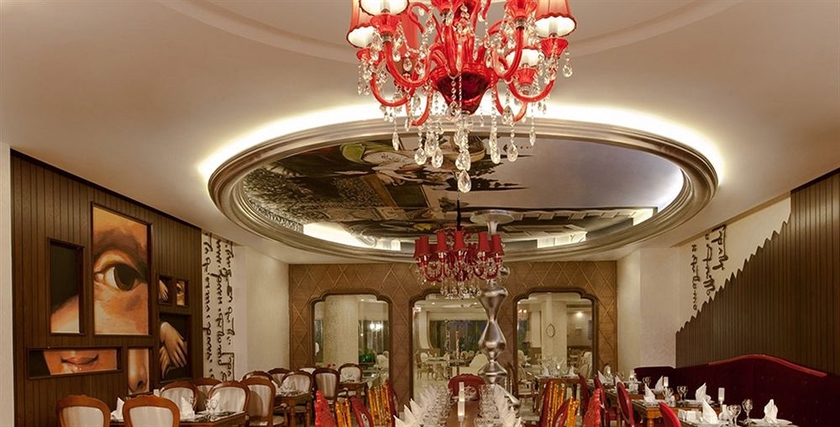 Imagen del bar/restaurante del Hotel Delphin Imperial - All Inclusive. Foto 6