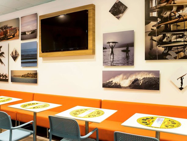 Imagen de los interiores del Hotel Delphin Surf. Foto 20