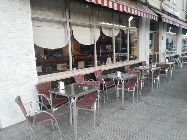 Imagen general del Hotel Delphos. Foto 3