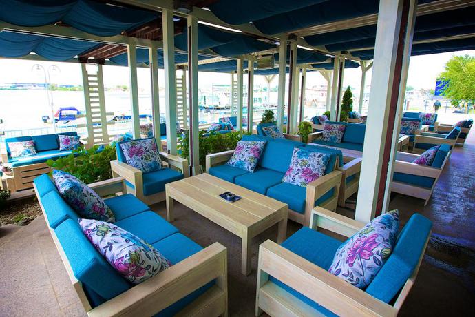 Imagen de los exteriores del Hotel Delta 3. Foto 11