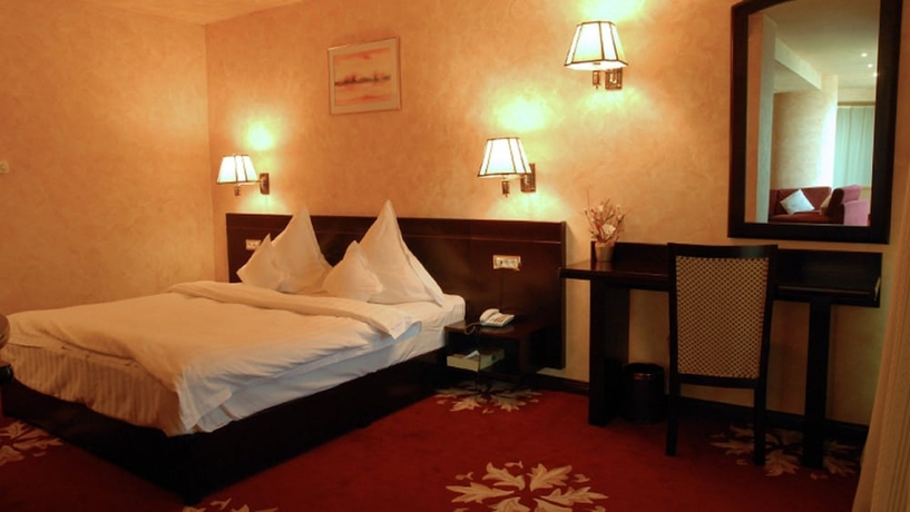 Imagen de la habitación del Hotel Delta 4. Foto 11