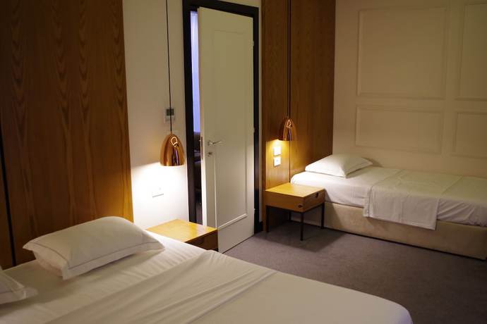 Imagen de la habitación del Hotel Delta, Durres. Foto 5