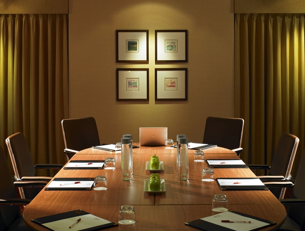 Imagen de los interiores del Hotel Delta Hotels Bexleyheath. Foto 11