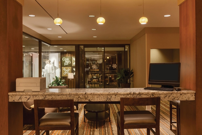 Imagen de los interiores del Hotel Delta Hotels By Marriott Baltimore North. Foto 9