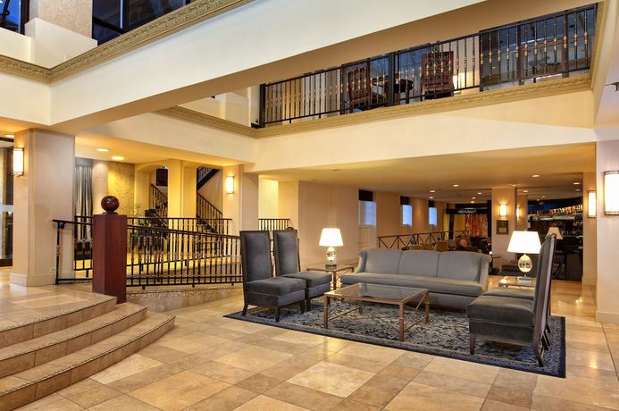 Imagen de los interiores del Hotel Delta Hotels By Marriott Bessborough. Foto 18