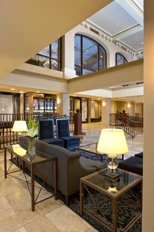 Imagen de los interiores del Hotel Delta Hotels By Marriott Bessborough. Foto 19