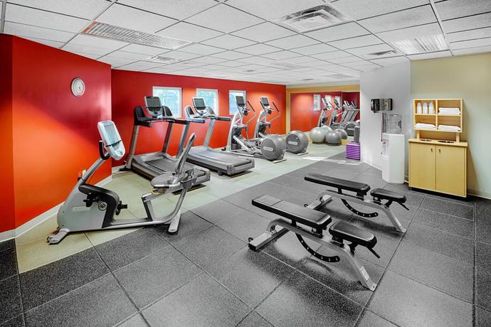Imagen de los interiores del Hotel Delta Hotels By Marriott Burlington. Foto 11