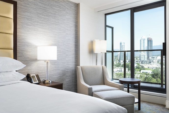 Imagen de la habitación del Hotel Delta Hotels By Marriott Burnaby Conference Centre. Foto 3
