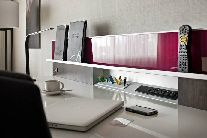 Imagen de la habitación del Hotel Delta Hotels By Marriott Calgary South. Foto 4