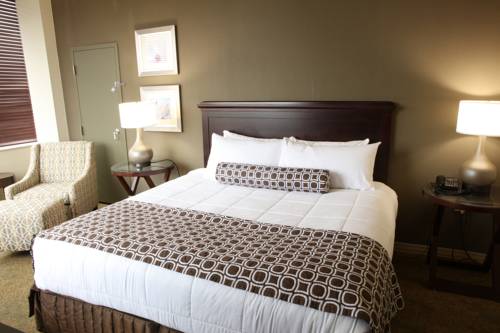 Imagen de la habitación del Hotel Delta Hotels By Marriott Cincinnati Sharonville. Foto 5