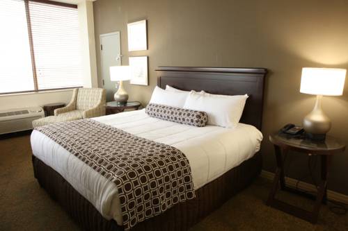 Imagen de la habitación del Hotel Delta Hotels By Marriott Cincinnati Sharonville. Foto 6