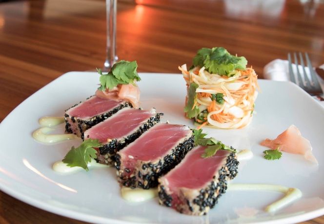 Imagen del bar/restaurante del Hotel Delta Hotels By Marriott Fredericton. Foto 6