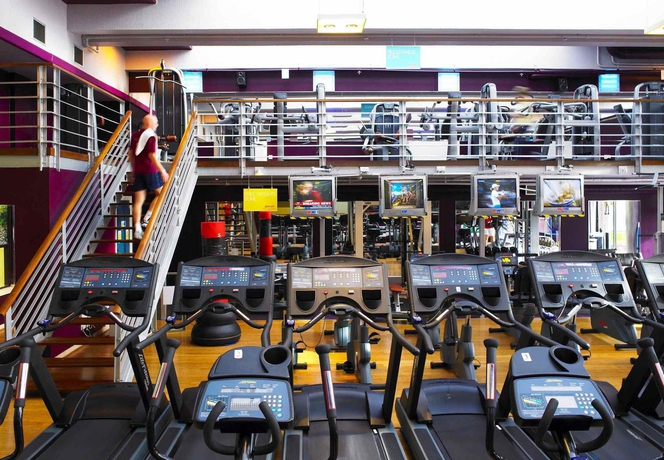 Imagen de los interiores del Hotel Delta Hotels By Marriott Heathrow Windsor. Foto 7