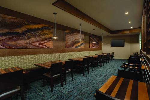 Imagen de la habitación del Hotel Delta Hotels By Marriott Helena Colonial. Foto 4