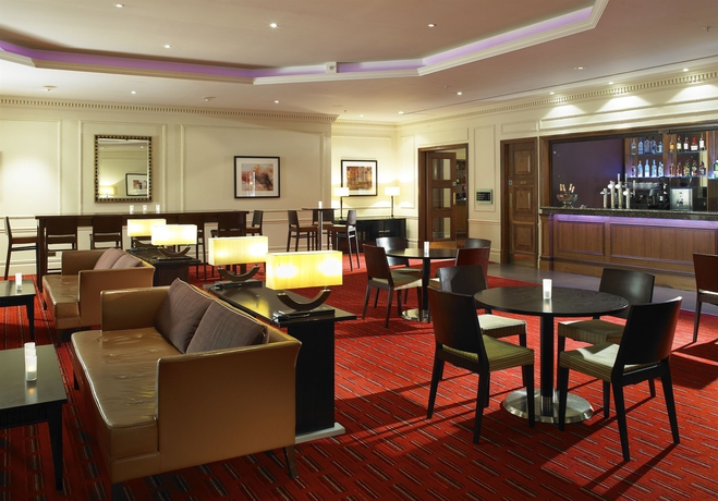 Imagen del bar/restaurante del Hotel Delta Hotels By Marriott Huntingdon. Foto 4