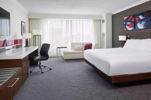 Imagen de la habitación del Hotel Delta Hotels By Marriott London Armouries. Foto 13