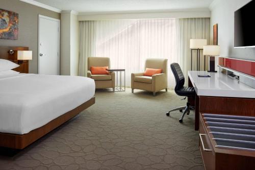 Imagen de la habitación del Hotel Delta Hotels By Marriott London Armouries. Foto 20