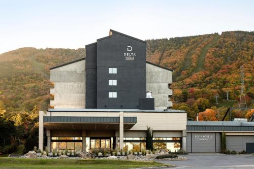 Imagen general del Hotel Delta Hotels By Marriott, Mont Sainte-anne, Resort and Convention Center. Foto 3