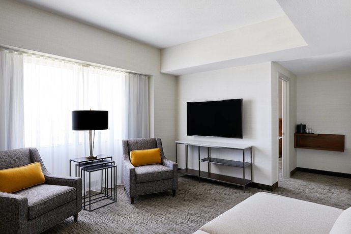 Imagen de la habitación del Hotel Delta Hotels By Marriott Phoenix Mesa. Foto 10