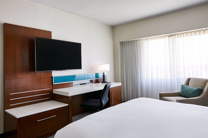 Imagen de la habitación del Hotel Delta Hotels By Marriott Phoenix Mesa. Foto 11