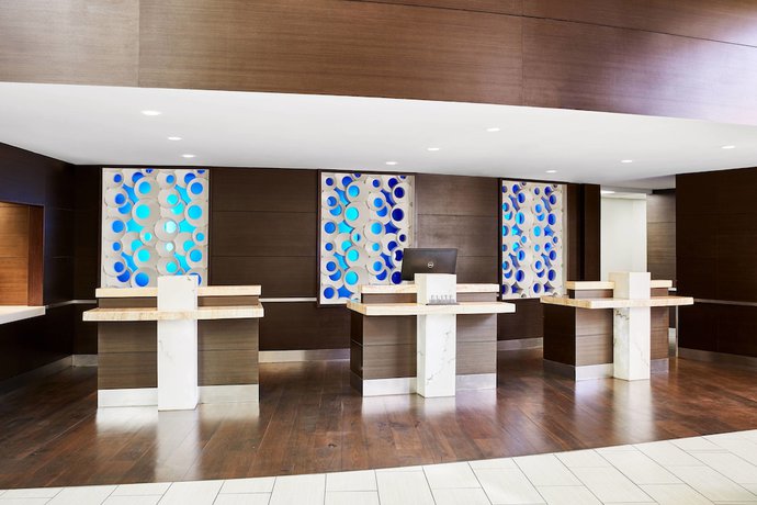 Imagen de los interiores del Hotel Delta Hotels By Marriott Phoenix Mesa. Foto 18
