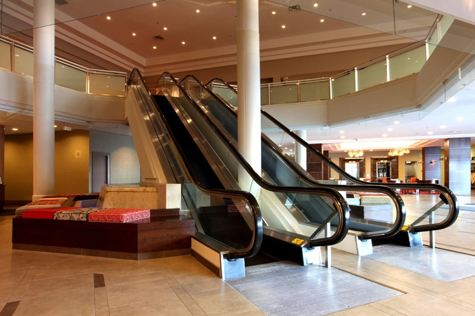 Imagen de los interiores del Hotel Delta Hotels By Marriott Regina. Foto 8