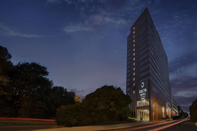 Imagen general del Hotel Delta Hotels By Marriott Richmond Downtown. Foto 4