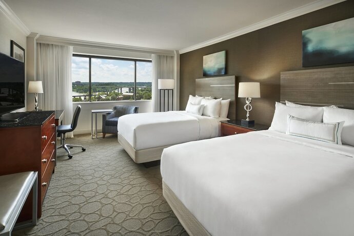 Imagen de la habitación del Hotel Delta Hotels By Marriott Richmond Downtown. Foto 13