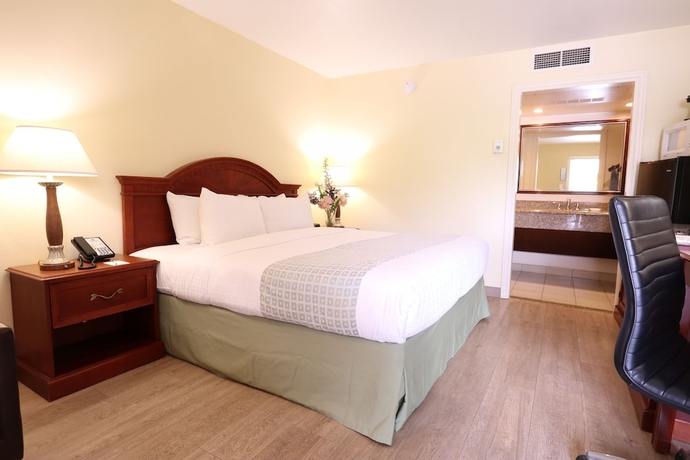 Imagen de la habitación del Hotel Delta Hotels By Marriott Santa Clara. Foto 8