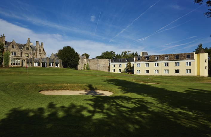 Imagen de los exteriores del Hotel Delta Hotels By Marriott St. Pierre Country Club. Foto 5