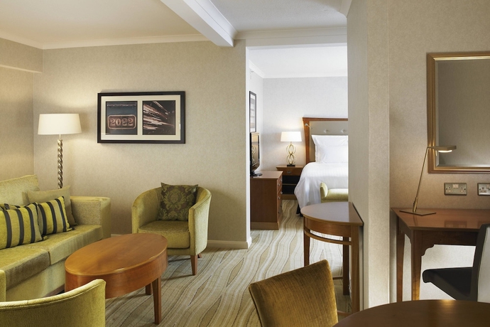 Imagen de la habitación del Hotel Delta Hotels By Marriott Swindon. Foto 6