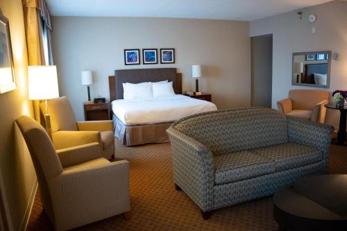 Imagen de la habitación del Hotel Delta Hotels By Marriott Toledo. Foto 17