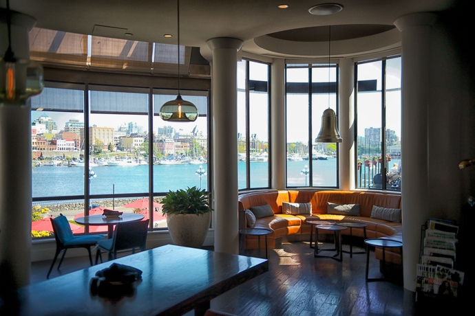 Imagen de los interiores del Hotel Delta Hotels By Marriott Victoria Ocean Pointe Resort. Foto 10