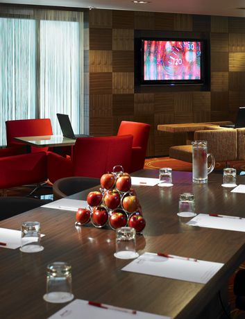 Imagen de los interiores del Hotel Delta Hotels By Marriott Waltham Abbey. Foto 12