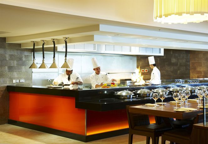 Imagen de los exteriores del Hotel Delta Hotels By Marriott Waltham Abbey. Foto 8