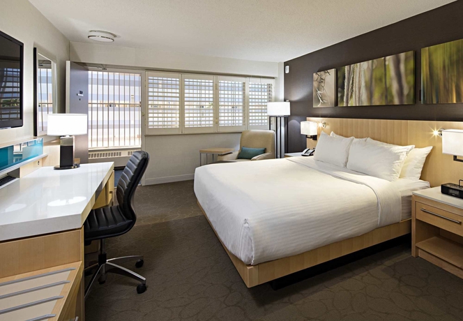 Imagen de los interiores del Hotel Delta Hotels By Marriott Winnipeg. Foto 12