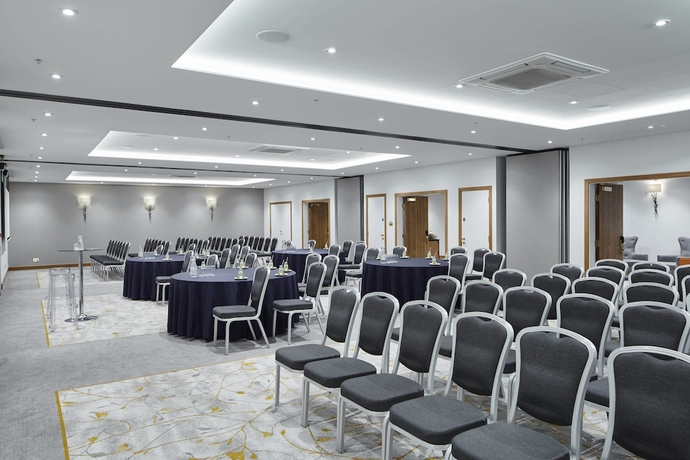 Imagen de los interiores del Hotel Delta Hotels Cheshunt. Foto 19