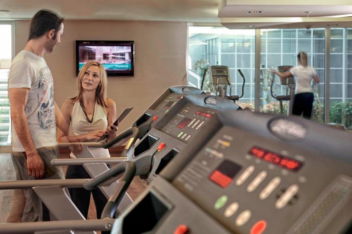 Imagen de los interiores del Hotel Delta Hotels Istanbul West. Foto 11