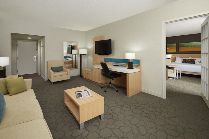 Imagen de la habitación del Hotel Delta Hotels Prince Edward By Marriott. Foto 9
