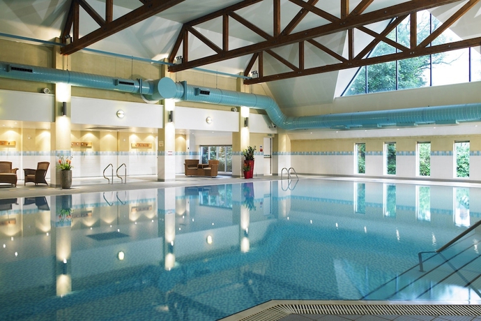 Imagen de la piscina del Hotel Delta Hotels Worsley Park Country Club. Foto 18
