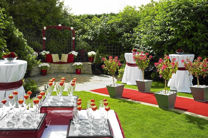 Imagen de los interiores del Hotel Delta Hotels by Marriott Edinburgh. Foto 16